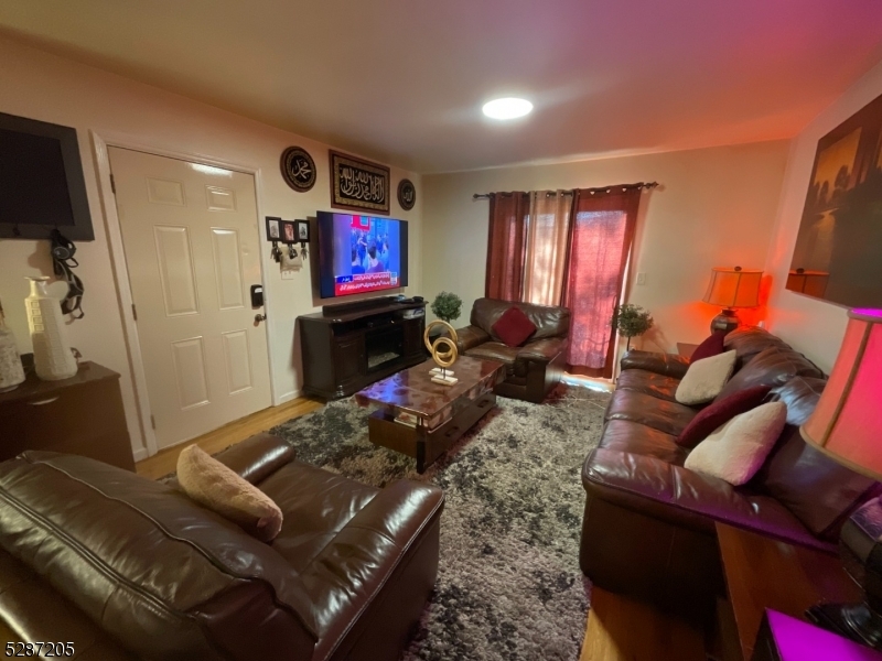 Property Photo:  10 Miller St  NJ 07304 