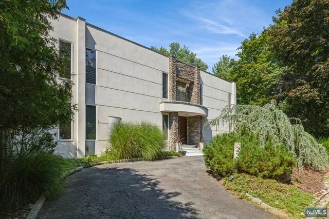 Property Photo:  226 Pine Street  NJ 07641 