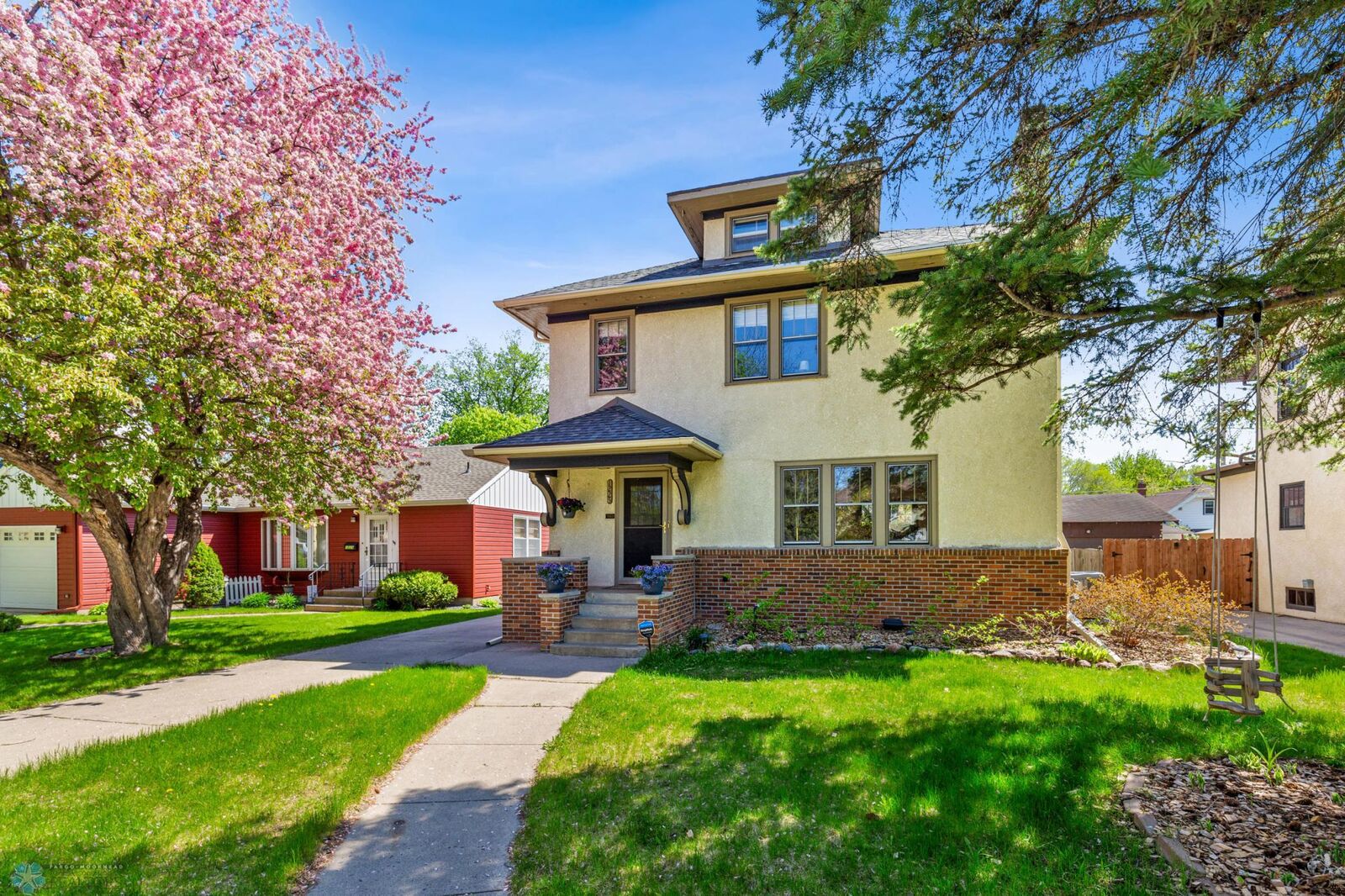 Property Photo:  1225 4th Street N  ND 58102 