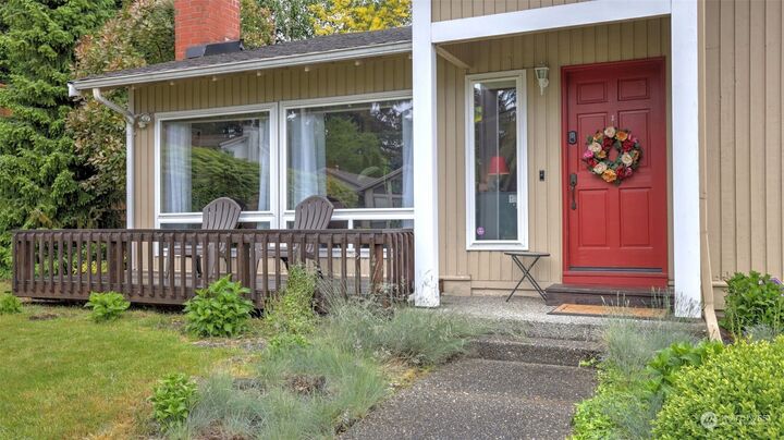 Property Photo:  32916 4th Avenue SW  WA 98023 