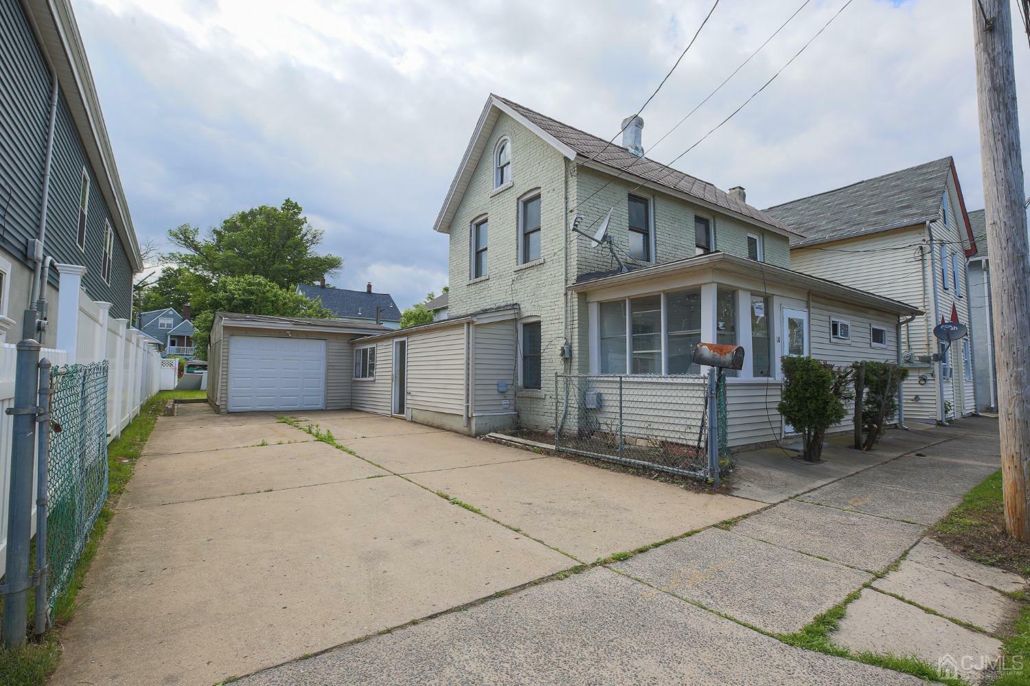 Property Photo:  10 William Street  NJ 08882 