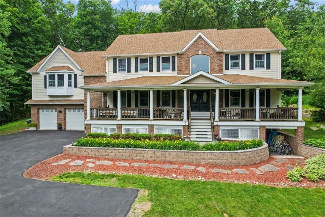 4 Cascade Road  Warwick NY 10990 photo