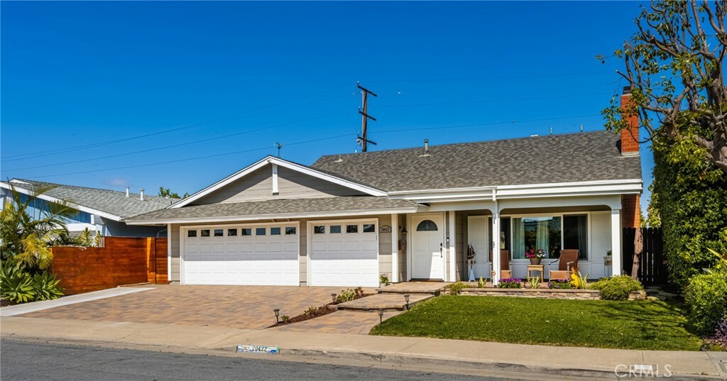 Property Photo:  20422 Harbor Isle Lane  CA 92646 