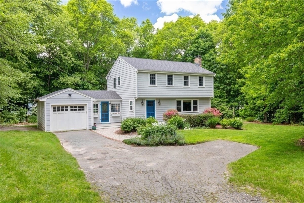 Property Photo:  66 Aberdeen Dr  MA 02066 