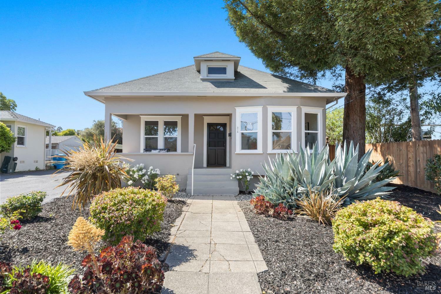 Property Photo:  314 English Street  CA 94952 