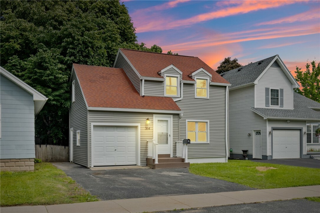 Property Photo:  364 Oakwood Road  NY 14616 