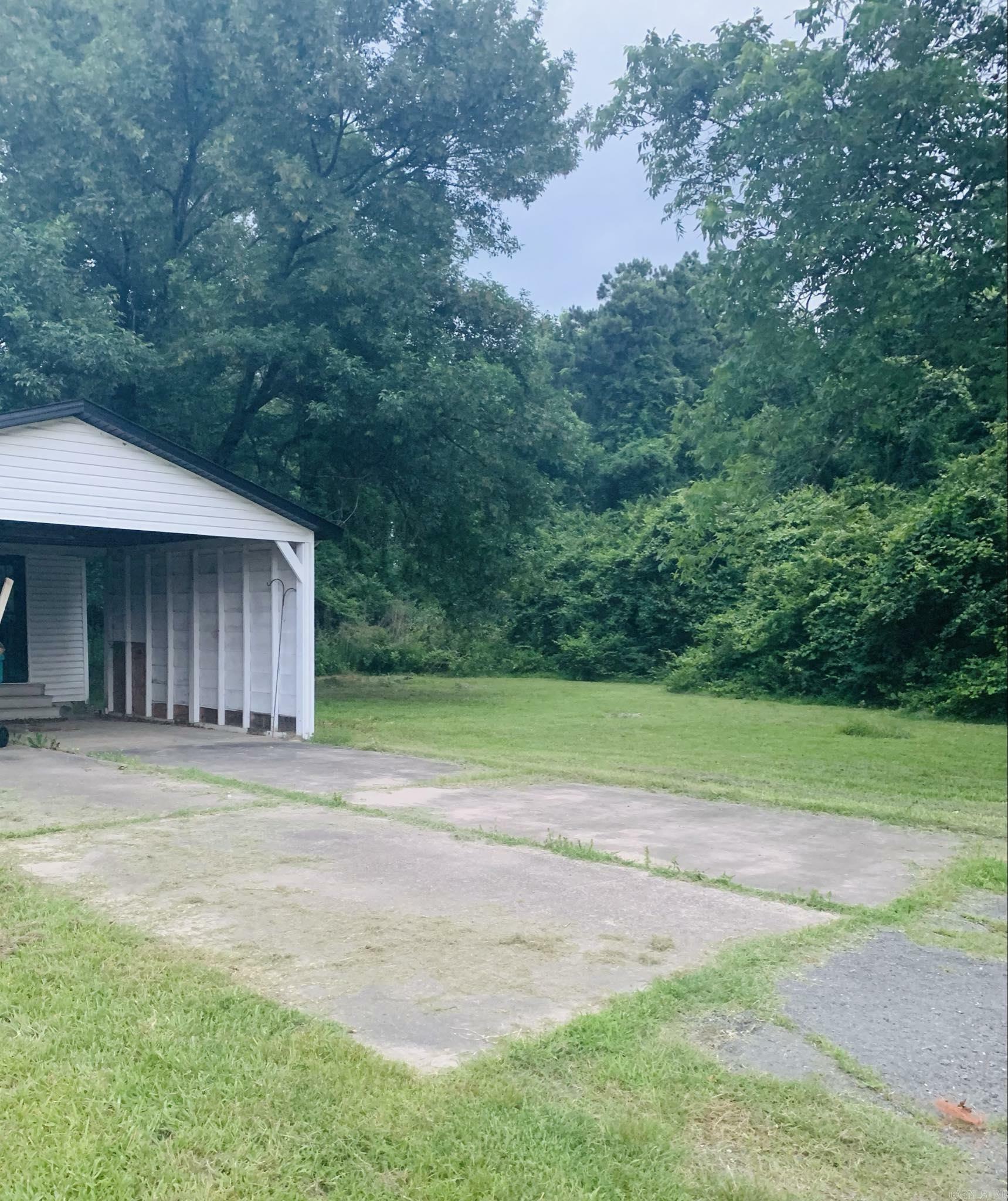 Property Photo:  8109 Sulphur Springs Road  AR 71603 