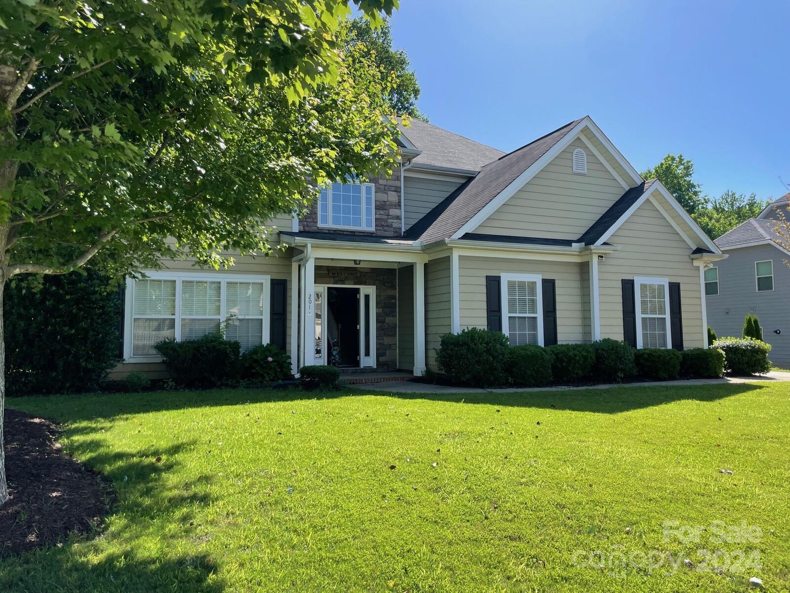 Property Photo: 201 Colfax Drive SC 29316