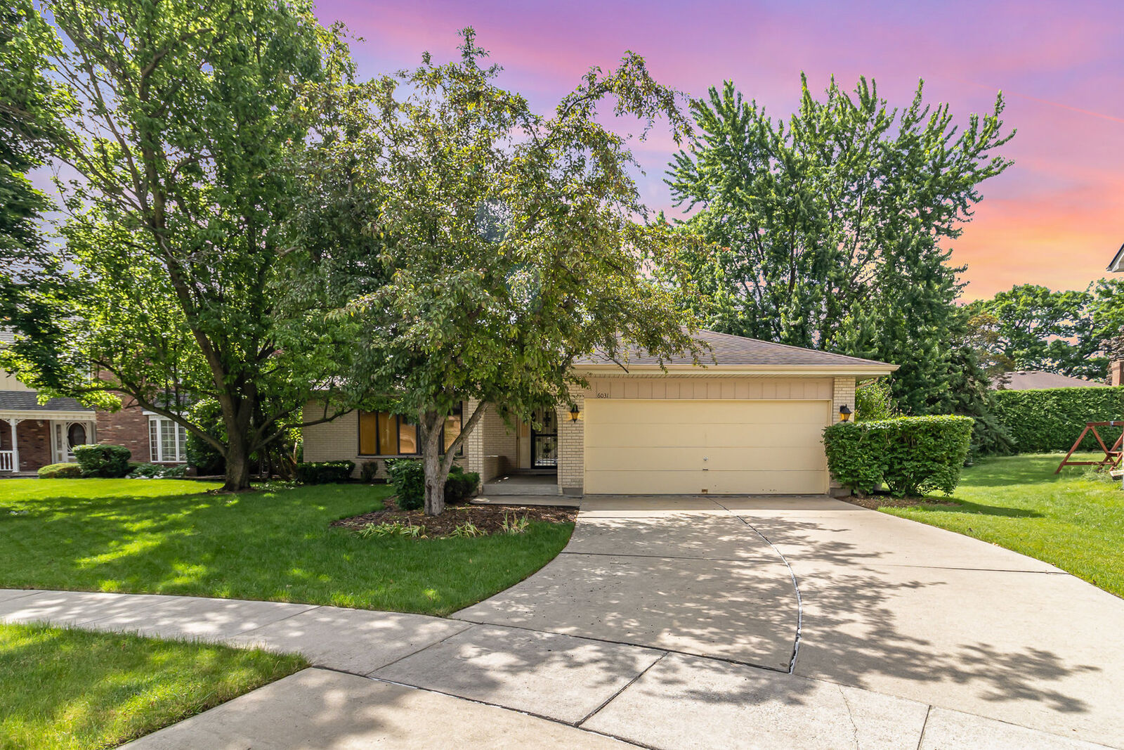 Property Photo: 6031 Jacquelyn Court IL 60477