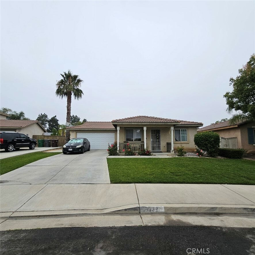 Property Photo:  15332 Aguila  CA 92555 