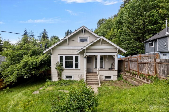 7233 Nims Place  Concrete WA 98237 photo
