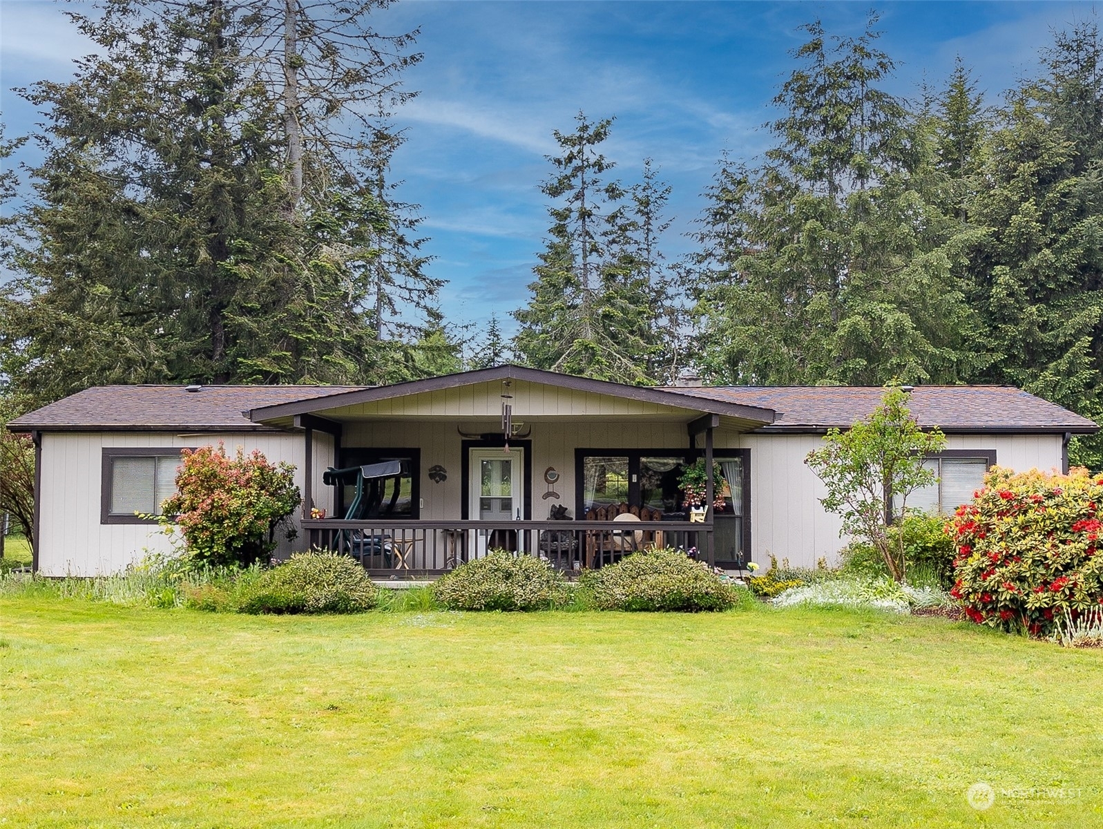 Property Photo:  158 Keasling Road  WA 98532 