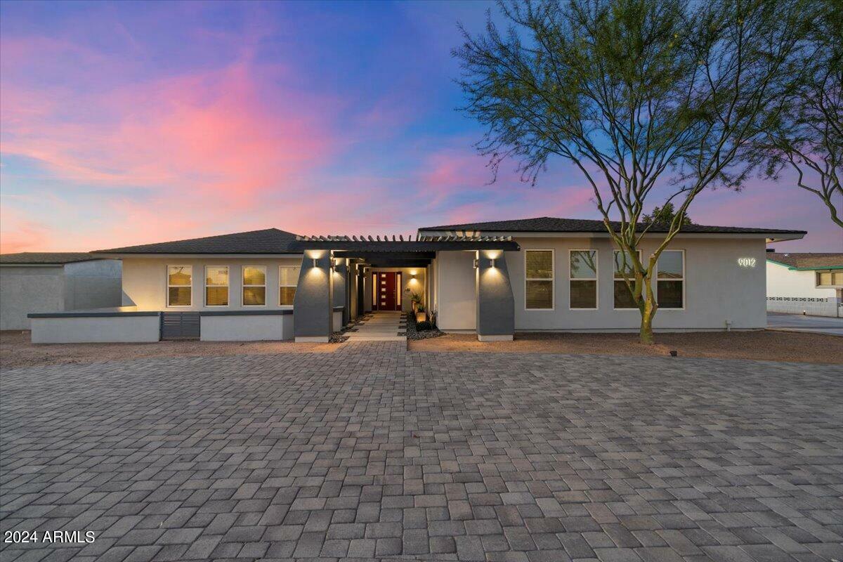 Property Photo:  9012 E Florian Avenue  AZ 85208 