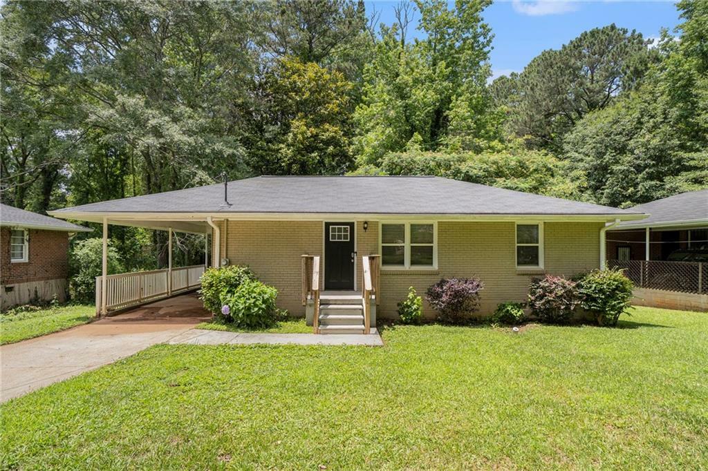 Property Photo:  1715 Derrill Drive  GA 30032 