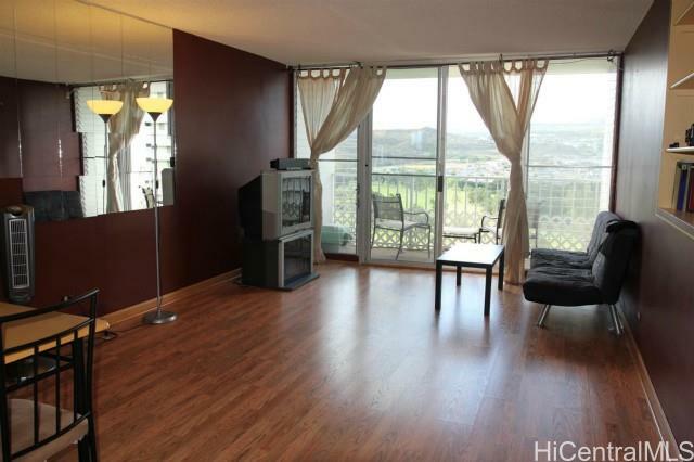 Property Photo:  1128 Ala Napunani Street 1103  HI 96818 