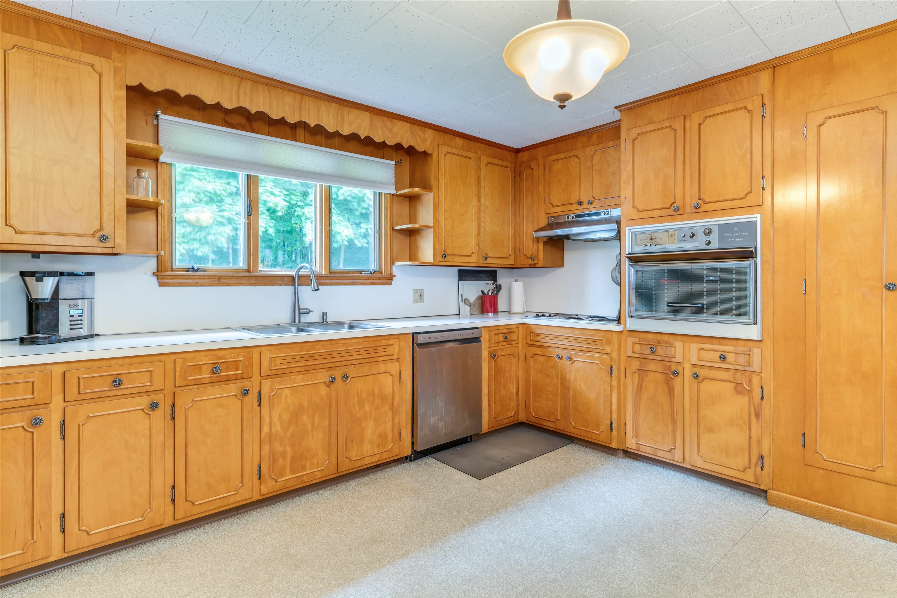 Property Photo:  85 Indigo Hill Road  NH 03878 