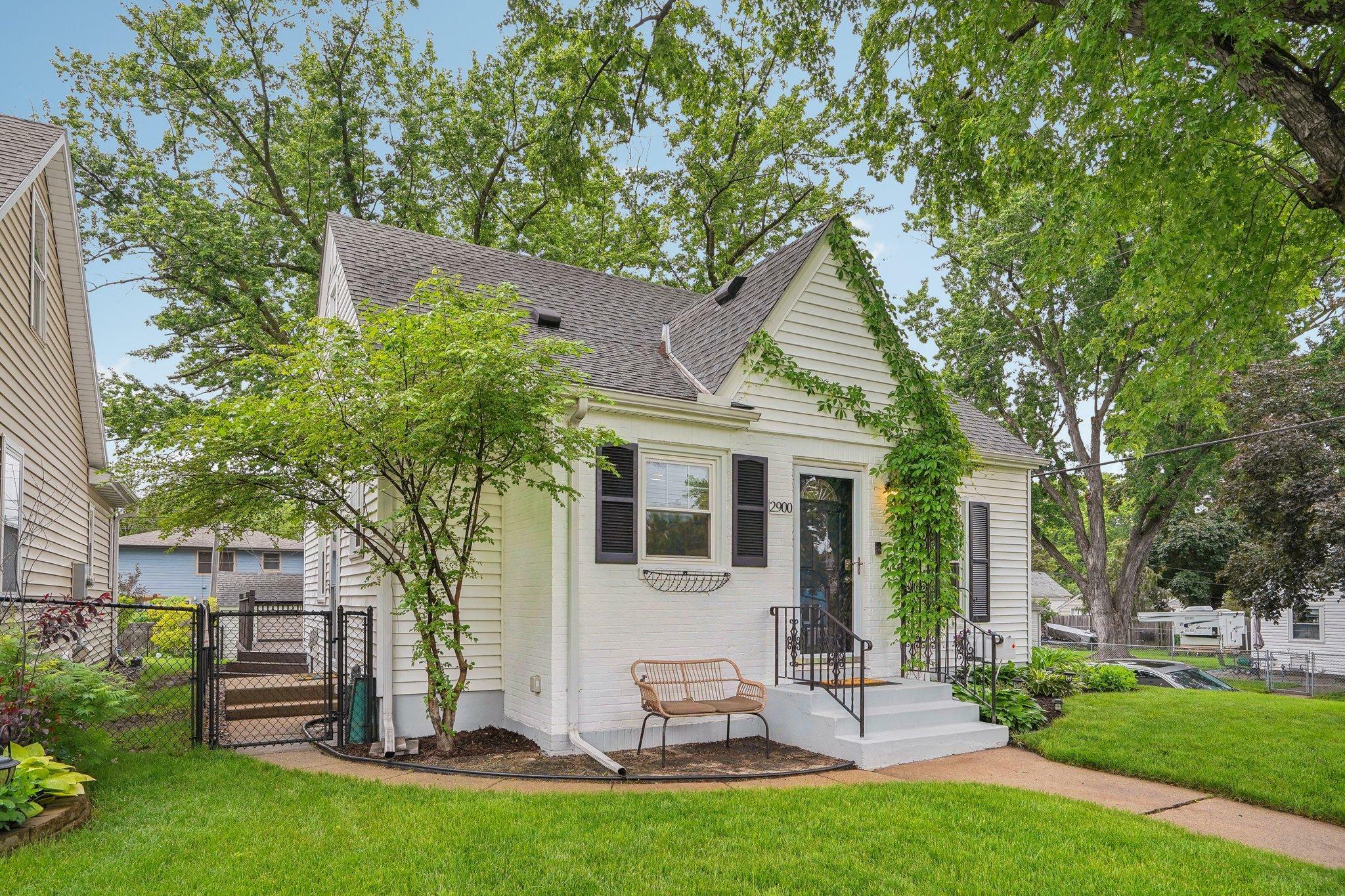 2900 Edgewood Avenue S  Saint Louis Park MN 55426 photo