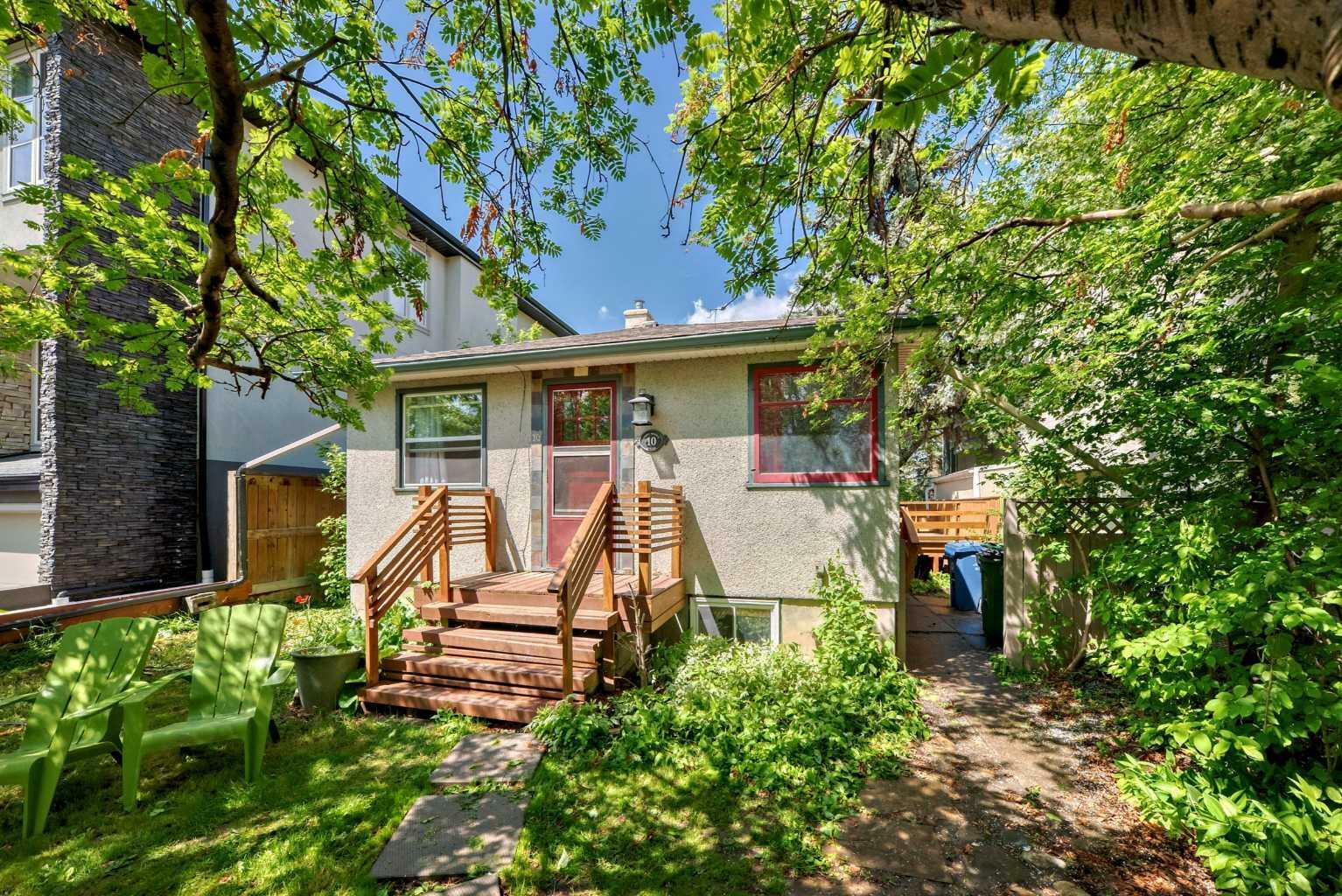 Property Photo:  10 St Monica Avenue SE  AB T2G 3Y3 