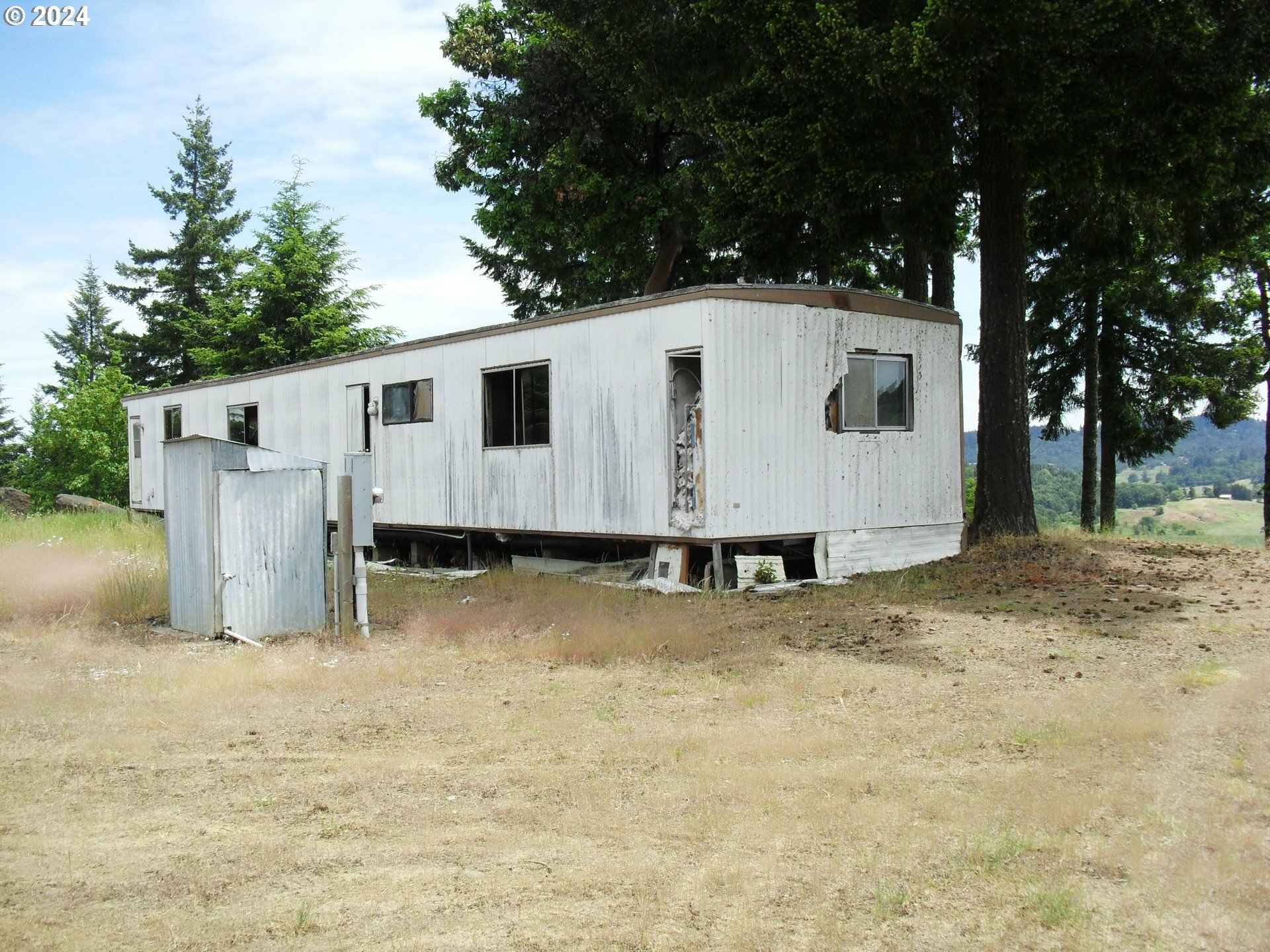 Property Photo:  27649 Crow Rd  OR 97401 