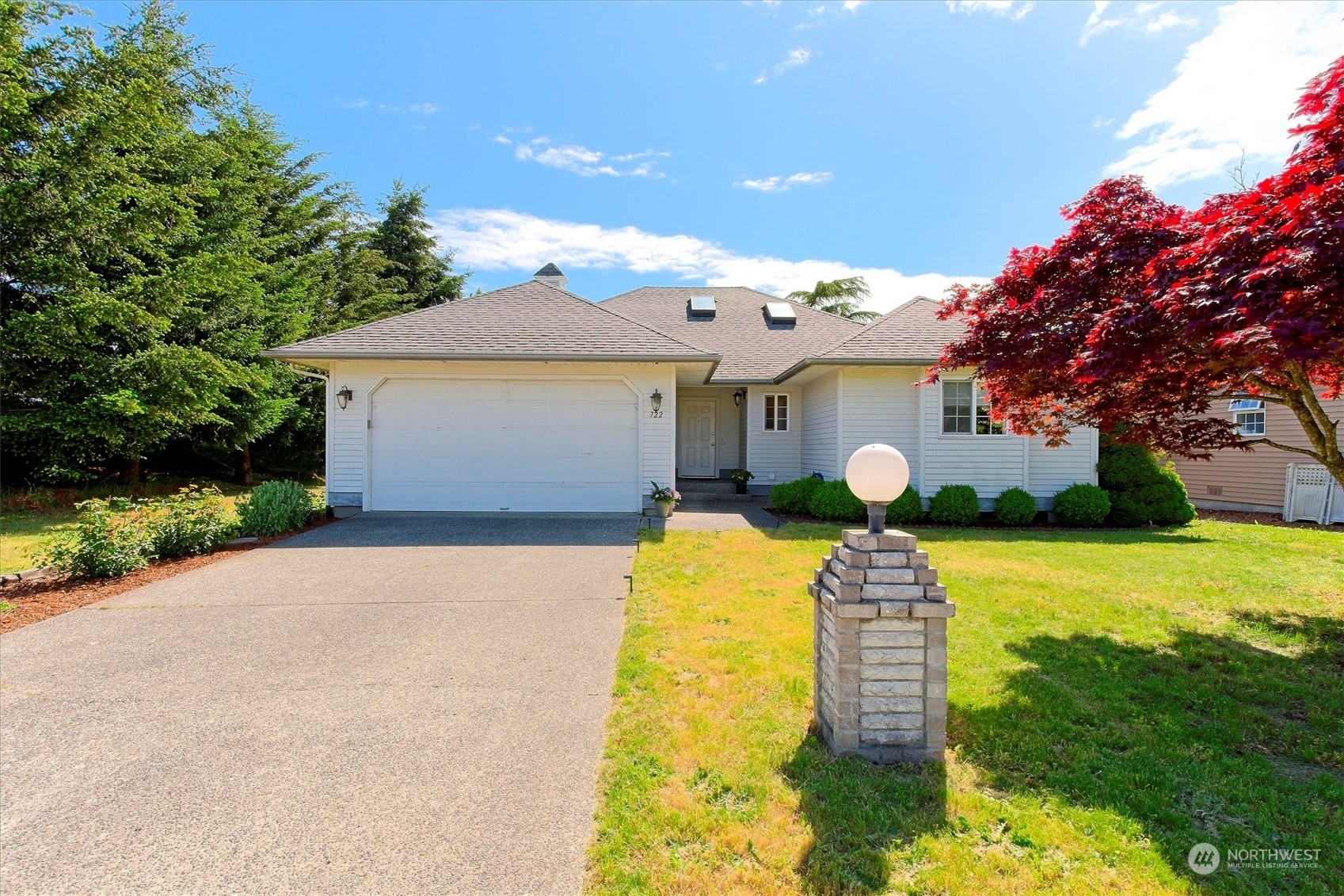 Property Photo:  722 Fifth Place  WA 98382 