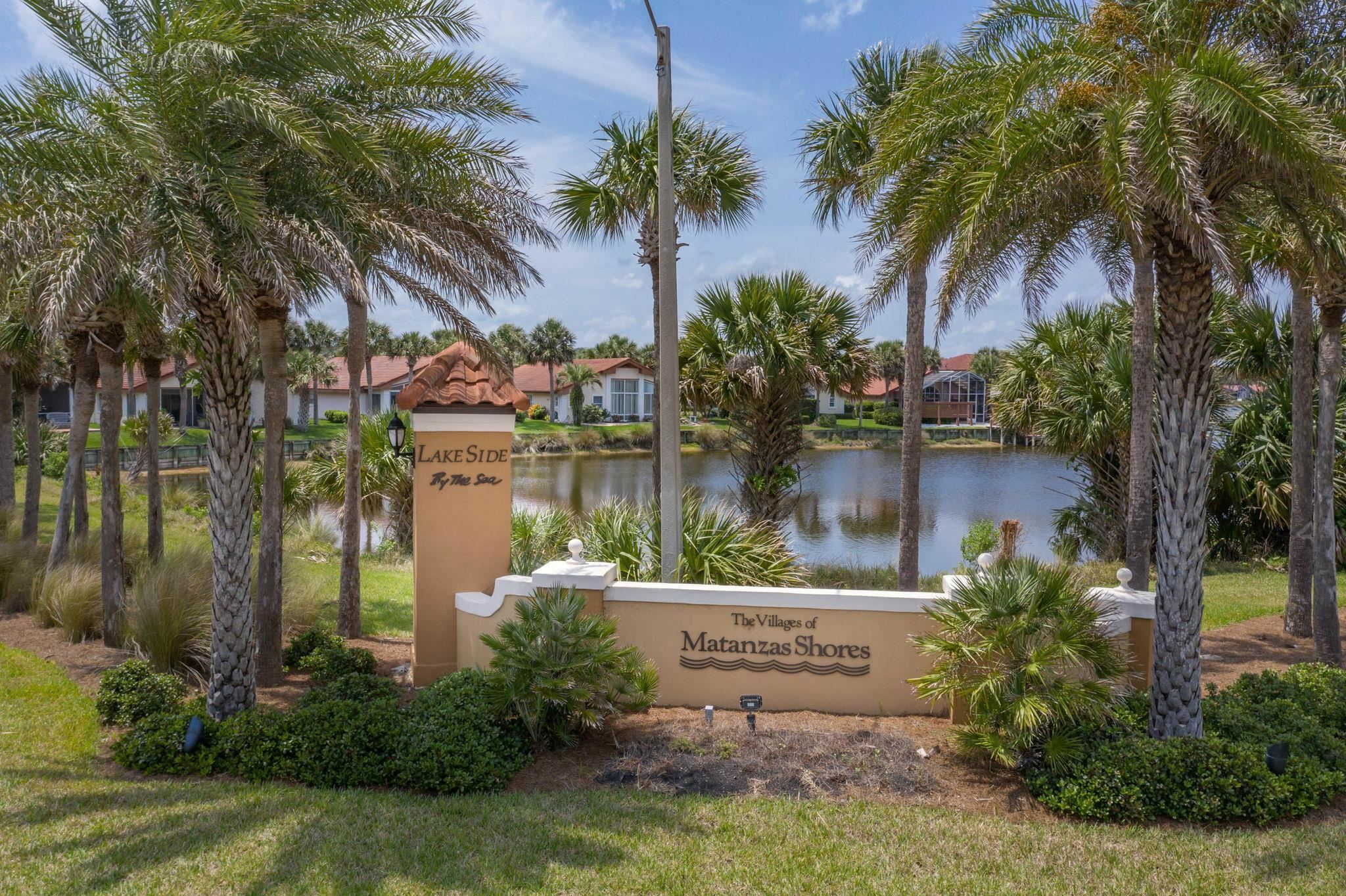 Property Photo:  18 Las Casitas Blvd  FL 32137 