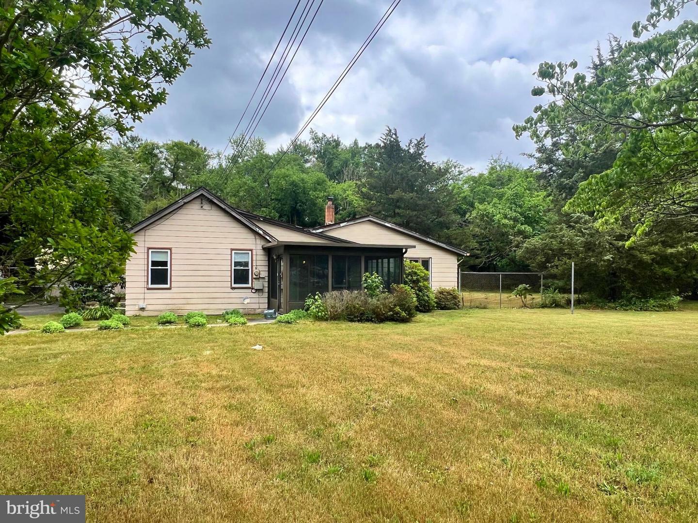 Property Photo: 465 W Elmer Road NJ 08360