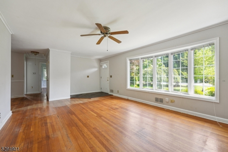 Property Photo:  356 Shunpike Rd  NJ 07928 