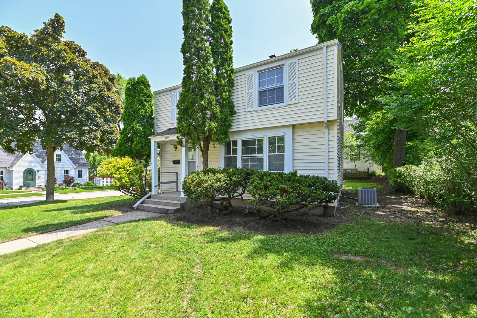 Property Photo:  4544 N Woodruff Ave  WI 53211 