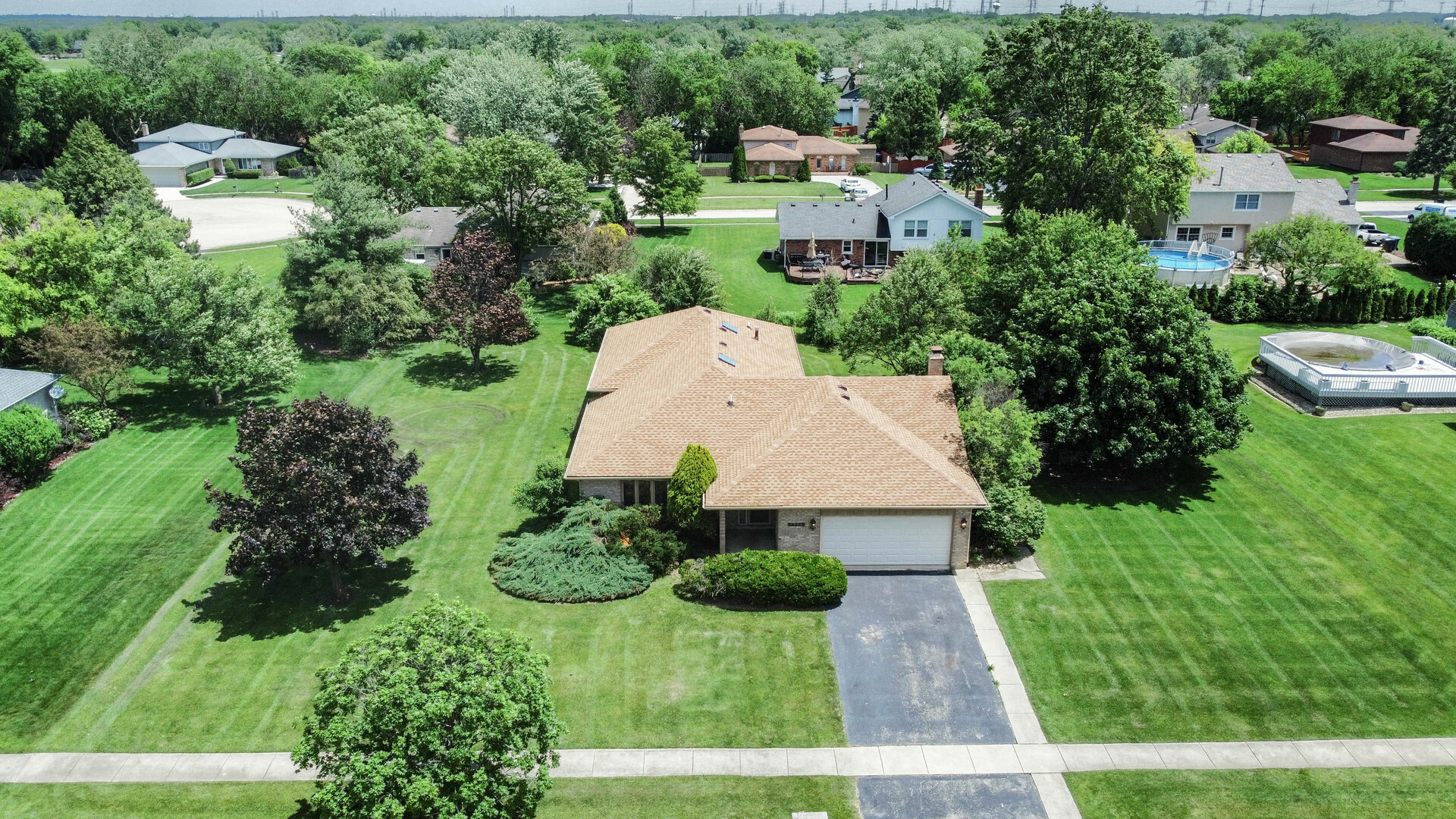 Property Photo:  14335 S Saddle Brook Lane  IL 60491 