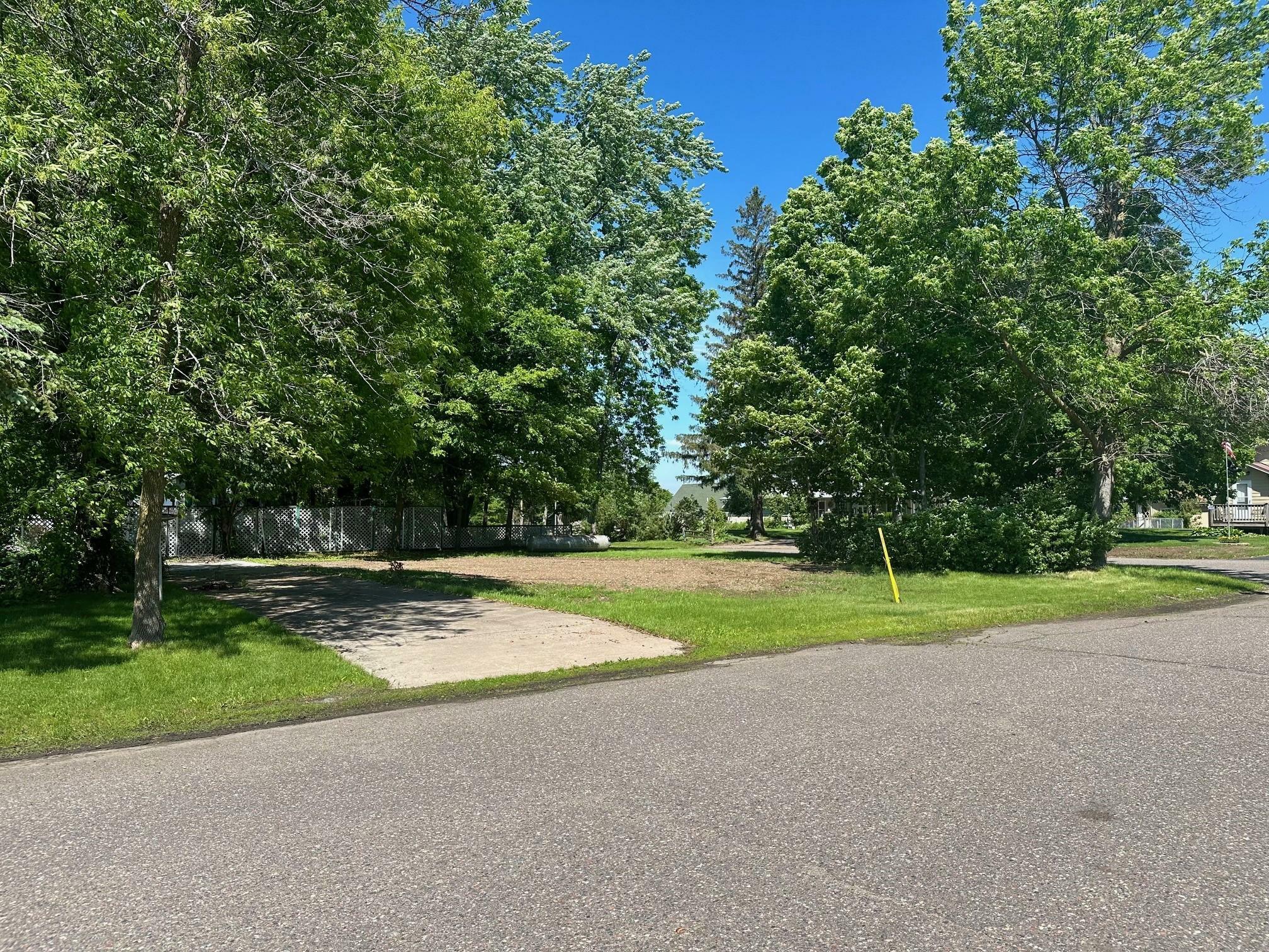 Property Photo:  375 3rd Avenue N  MN 56342 