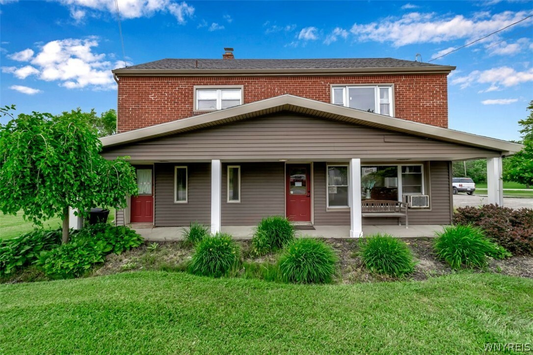 Property Photo: 5861 Seneca Street NY 14059