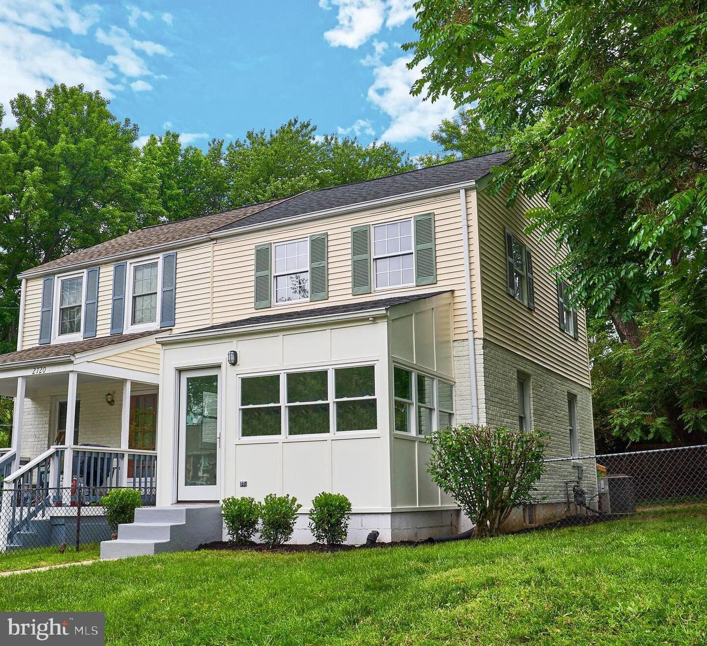 Property Photo:  2718 Farnsworth Drive  VA 22303 