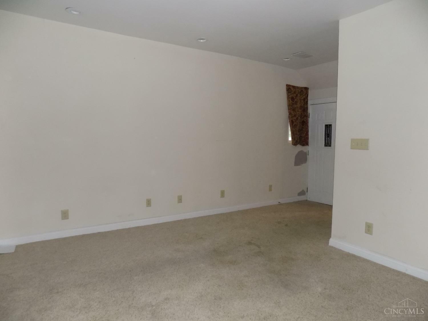 Property Photo:  1645 Howell Avenue  OH 45011 