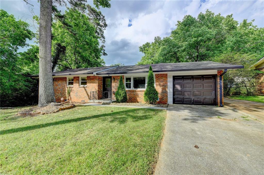 2066 Snapfinger Road  Decatur GA 30035 photo