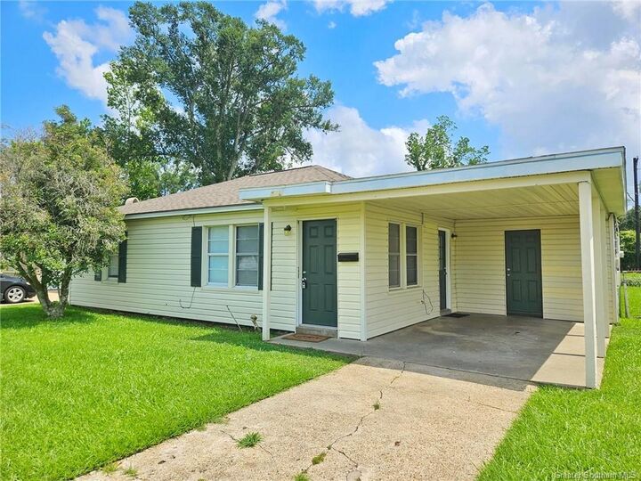 1512 E School Street  Lake Charles LA 70607 photo