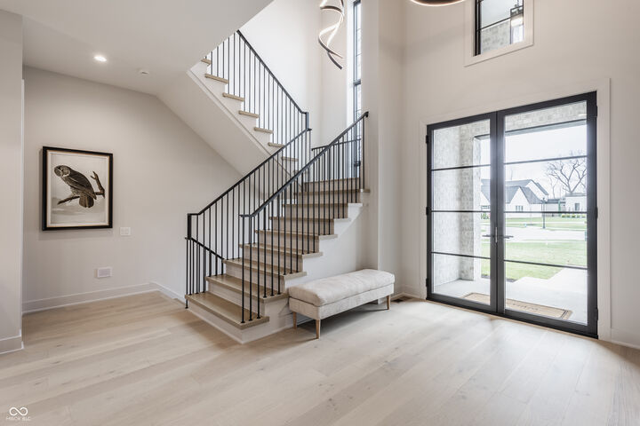 Property Photo:  10876 Holliday Farms Boulevard  IN 46077 