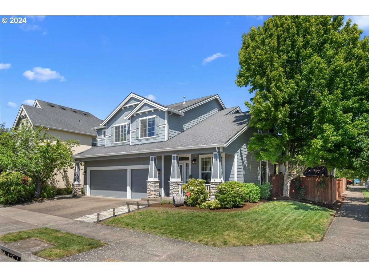 Property Photo: 1111 Heathman Dr OR 97402