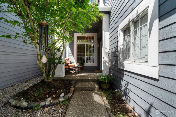 Property Photo:  1090 NW Gladiola Court  WA 98383 