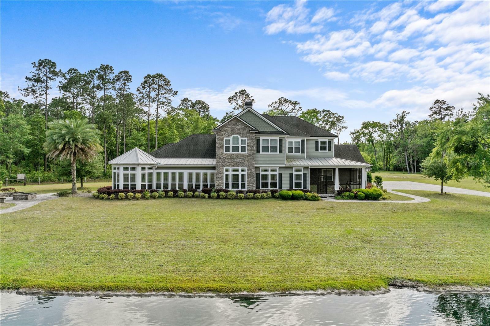 Property Photo:  1421 Crystal Sands Drive  FL 32218 