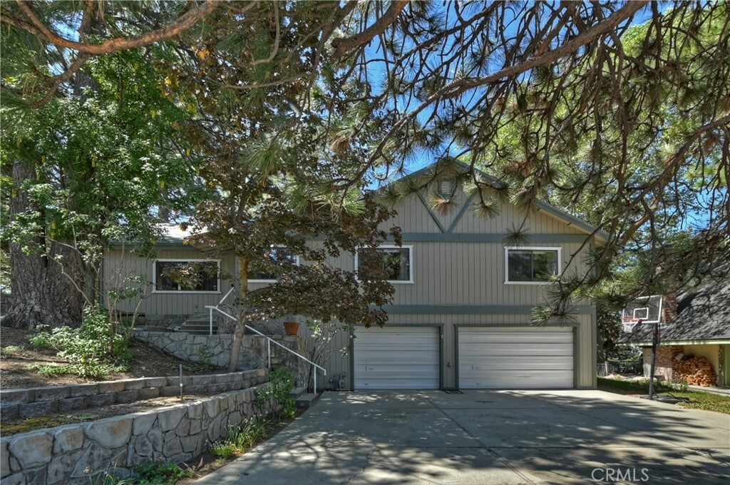 Property Photo:  31571 Pleasant Drive  CA 92382 