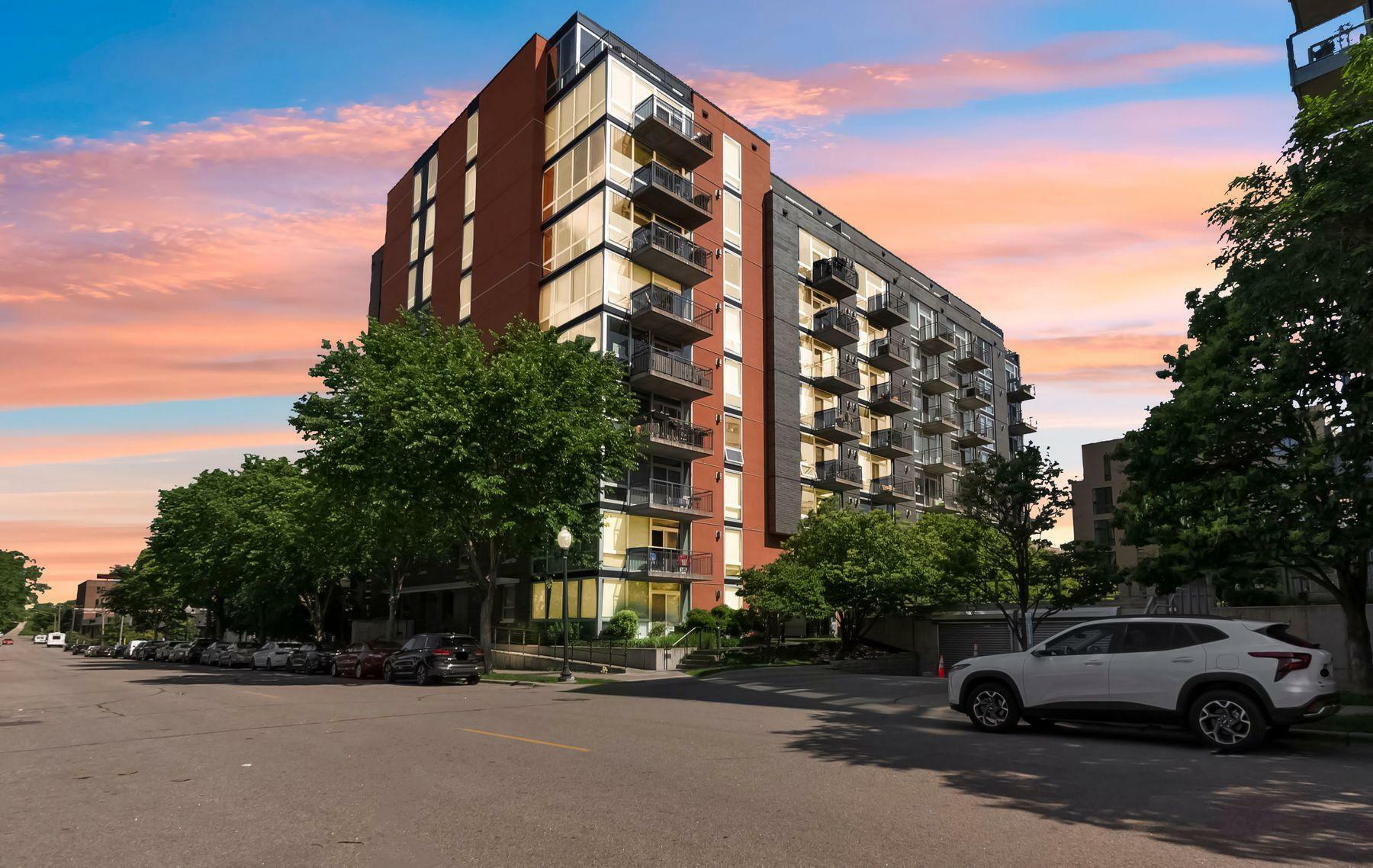Property Photo: 730 N 4th Street 212 MN 55401
