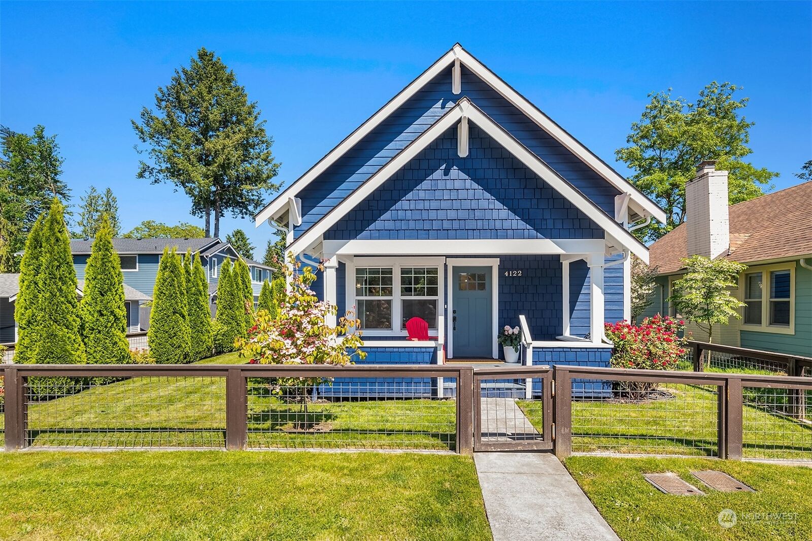 Property Photo:  4122 McKinley Avenue  WA 98014 