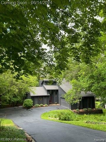 Property Photo:  891 Blue Heron Drive  MI 48357 