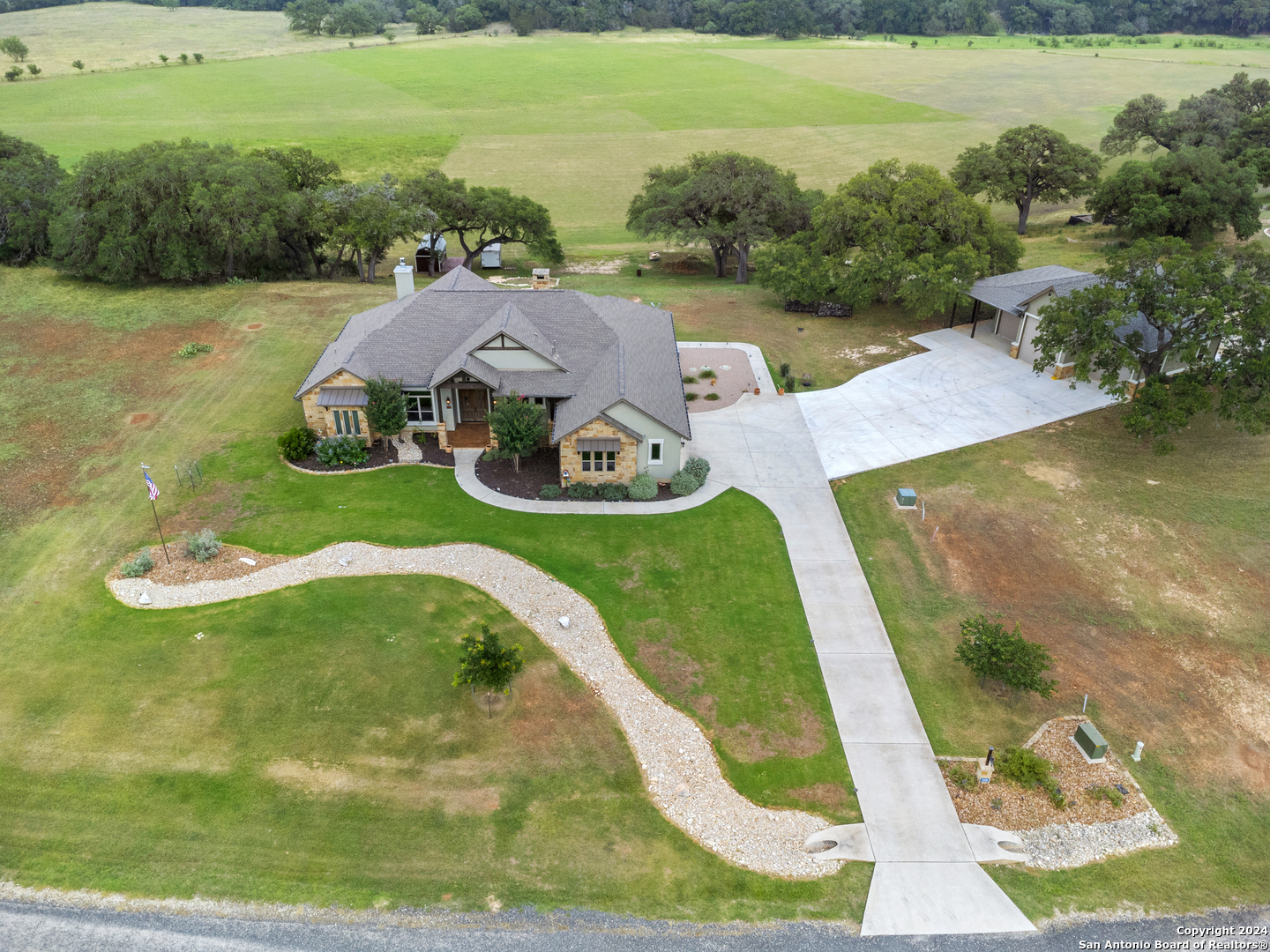 Property Photo:  228 Lucky Ridge Rd  TX 78003 