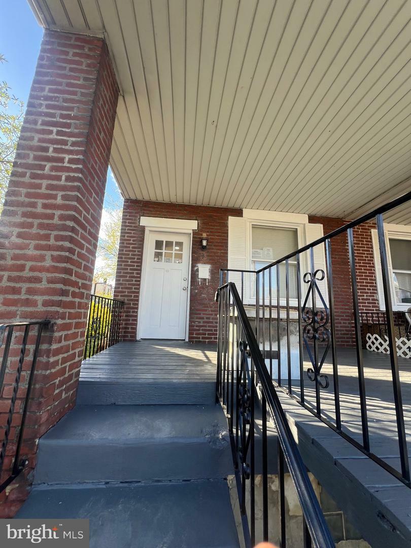 Property Photo:  6110 Gillespie Street  PA 19135 