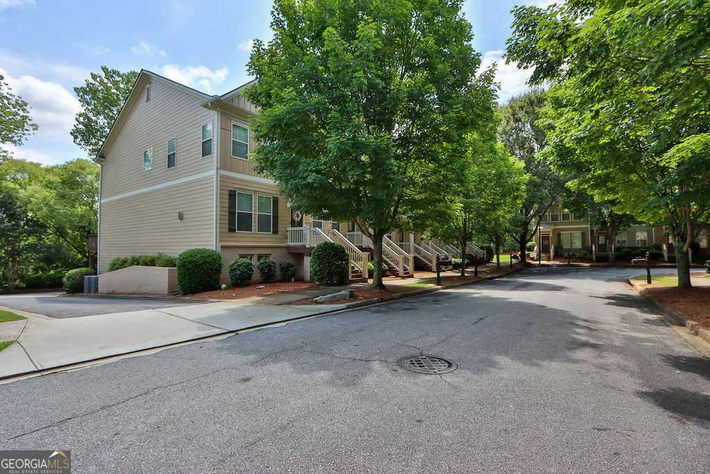 Property Photo:  684 Village Field Court  GA 30024 