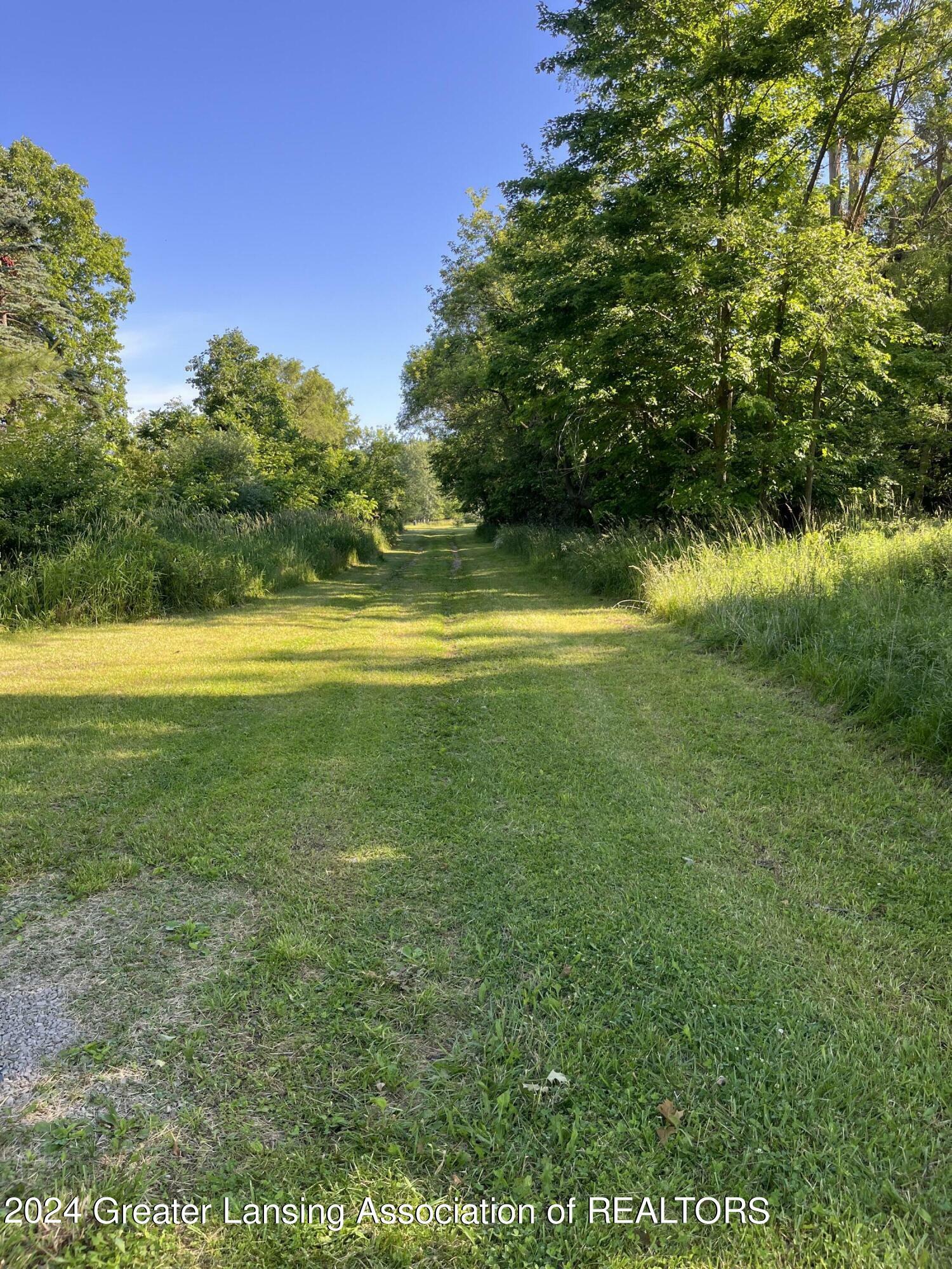 Property Photo:  720 E Race Road  MI 49251 