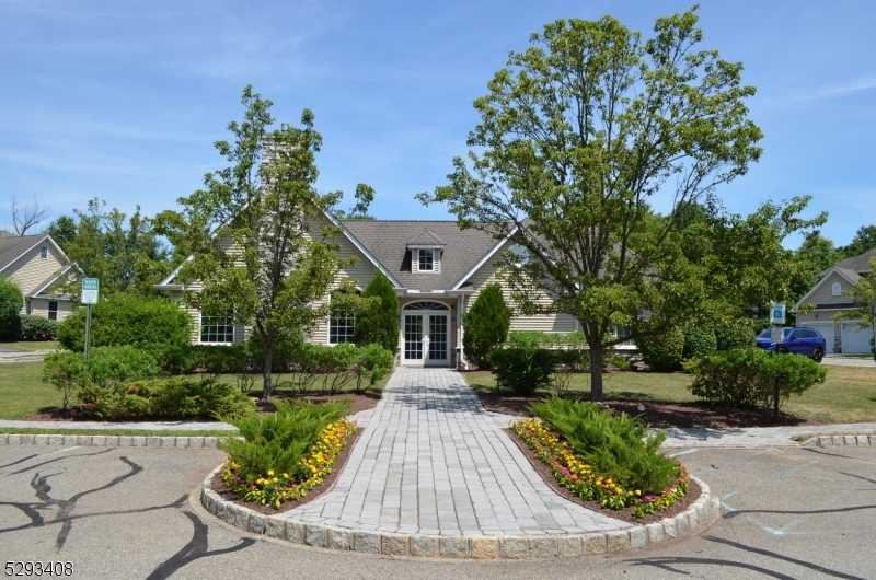 Property Photo: 18 Schindler Ct NJ 07054