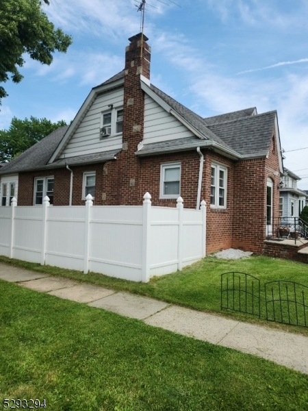 Property Photo:  836 Summit St  NJ 07036 