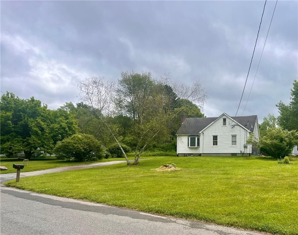 Property Photo:  19 Bennett Road  NY 12601 